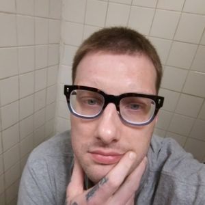 Meet your Posher, Aaron